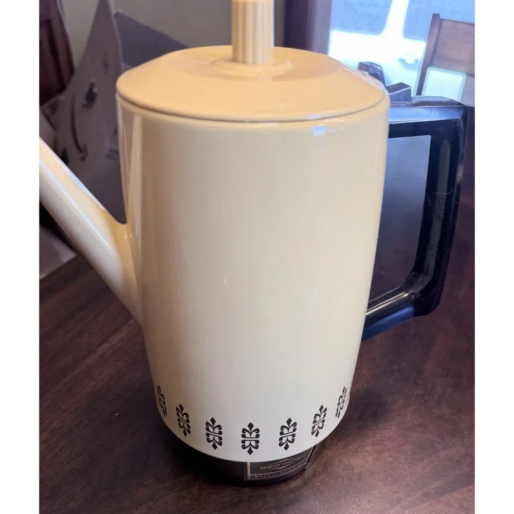 Vintage West Bend 9 Cup Electric Coffee Pot Maker Percolator Gold Brown